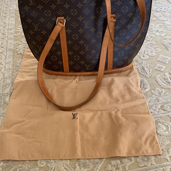 Authentic LV bag - Picture 2 of 15